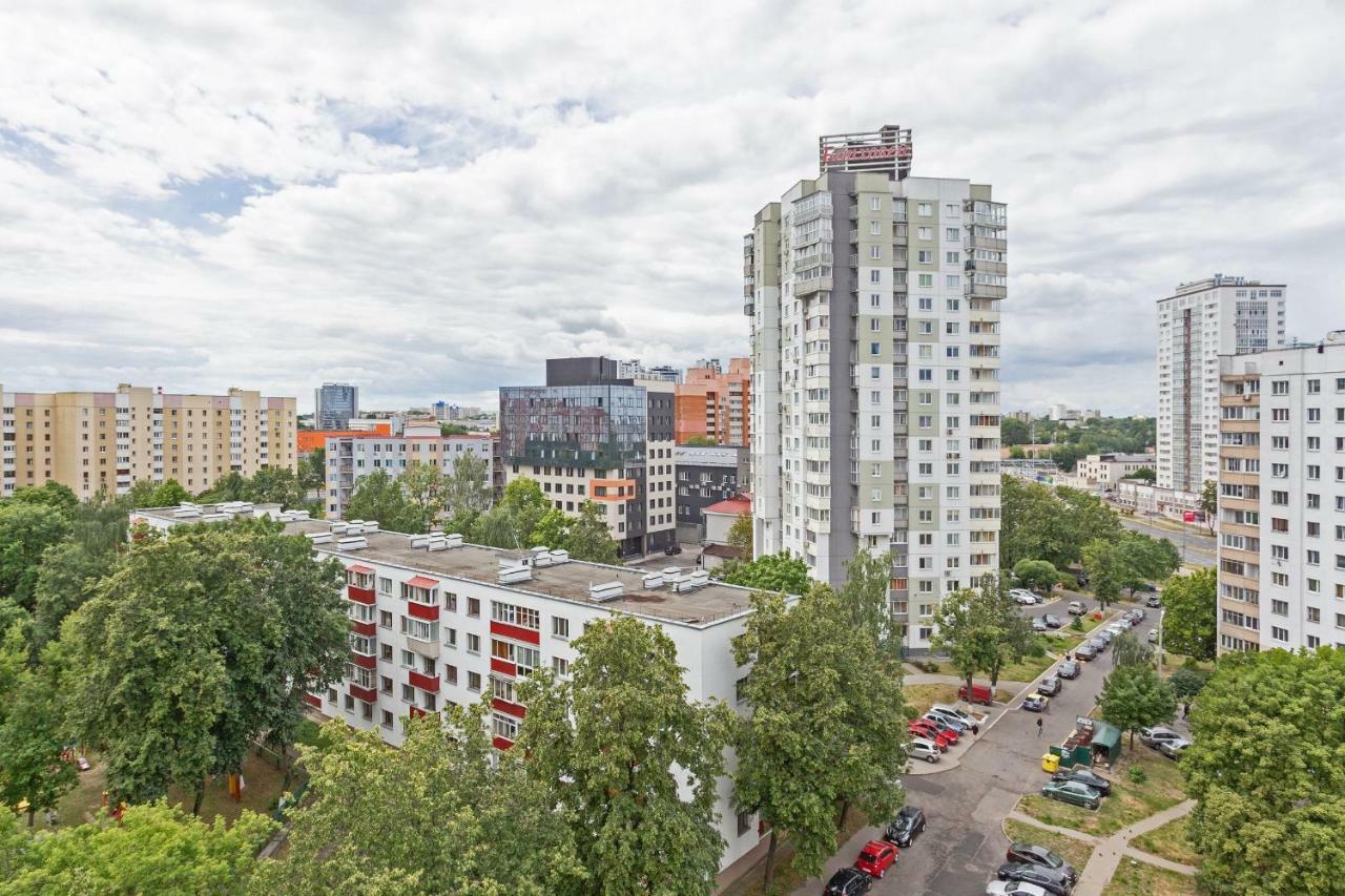 Апартаменты Кальварийская Минск Экстерьер фото